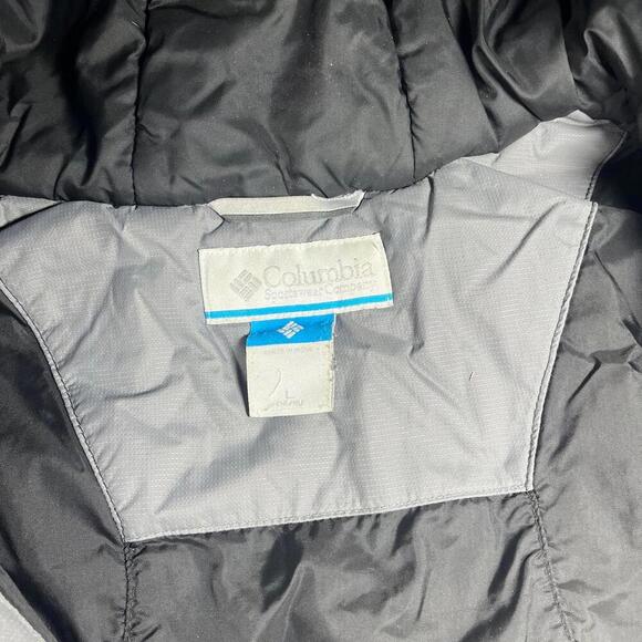 Columbia Quilted Jacket with Hood Yourh Size Large Columbia Winter Coat - Picture 4 of 6